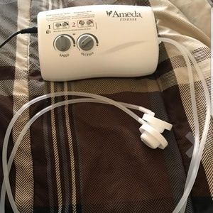 Ameda breastpump